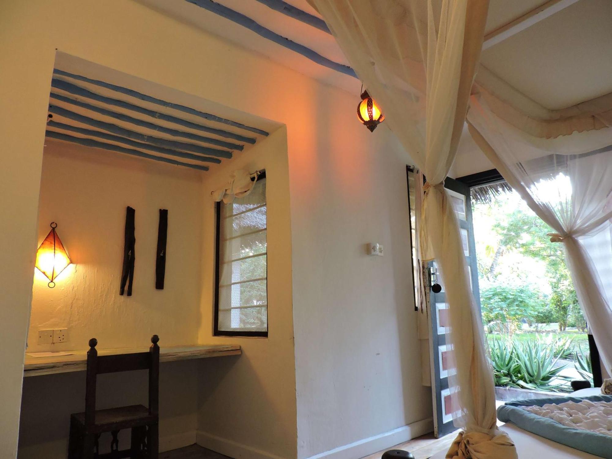 Paje By Night Bungalows Bagian luar foto